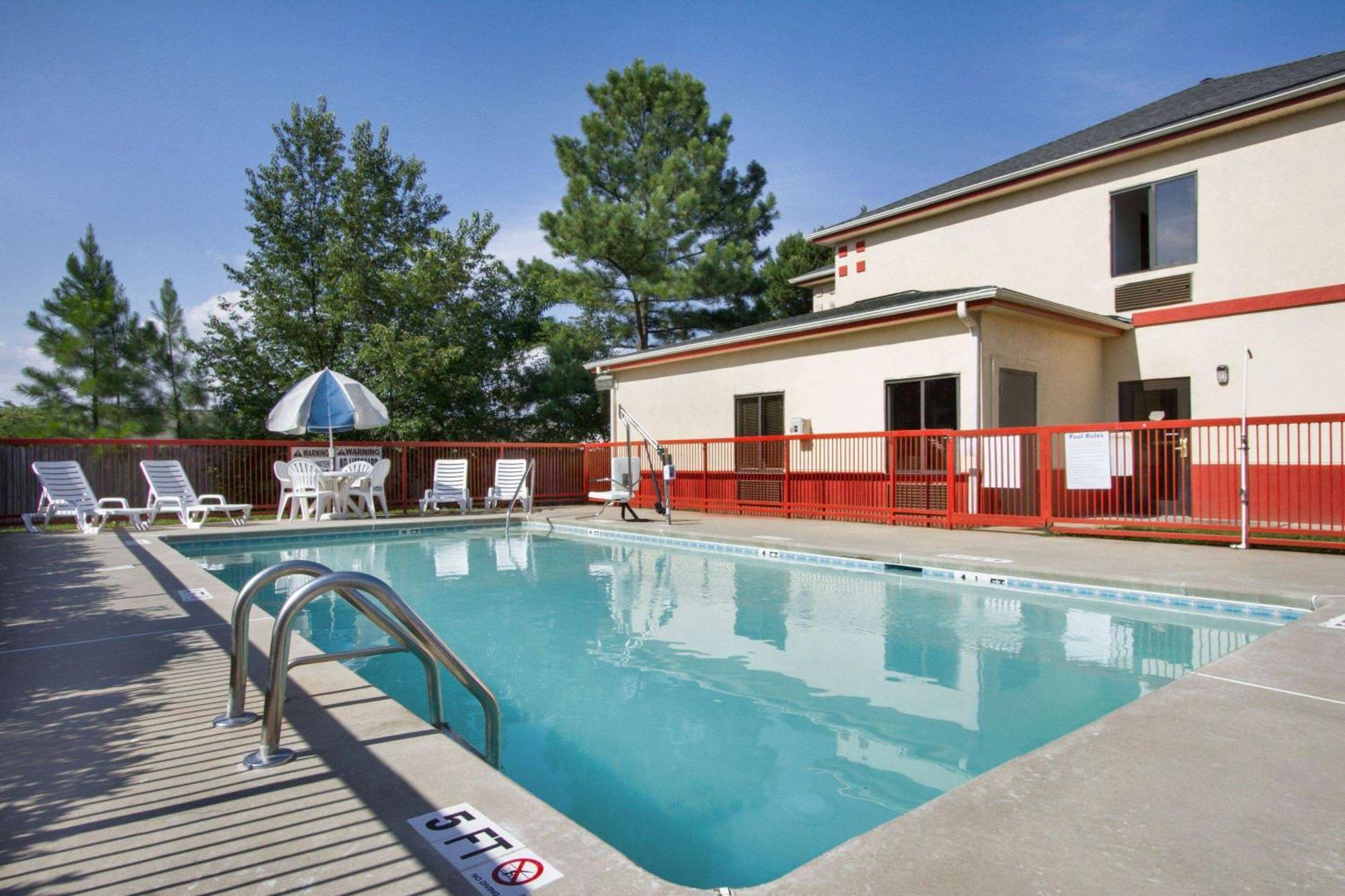 Days Inn By Wyndham Mauldin/Greenville Exterior photo